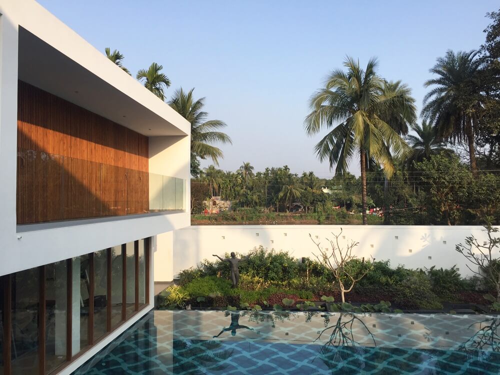 Pool House, Adisaptagram photo