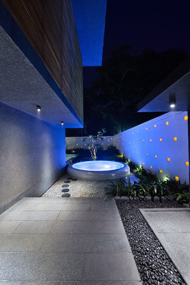 Pool House, Adisaptagram photo