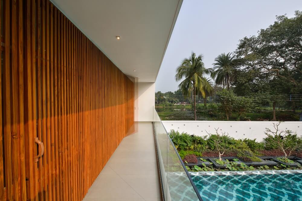 Pool House, Adisaptagram photo